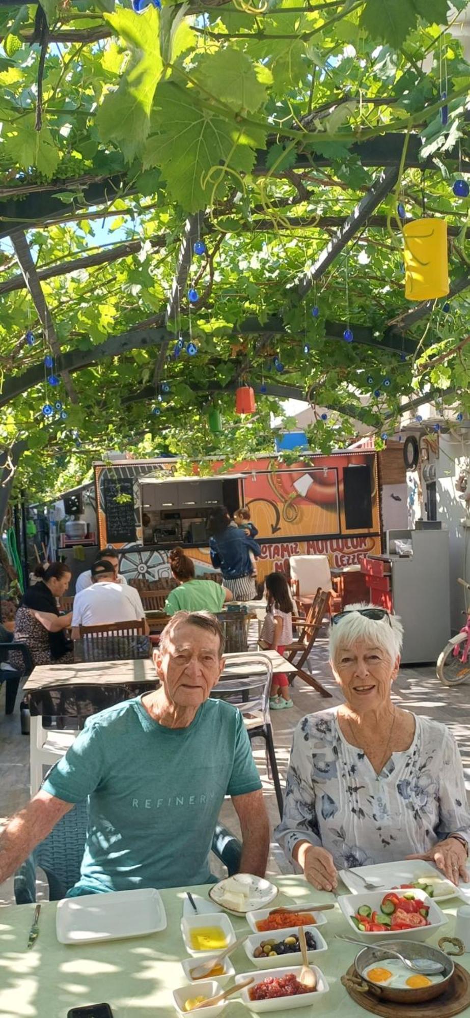 Balim Sultany Acomodação com café da manhã Çeşme Exterior foto